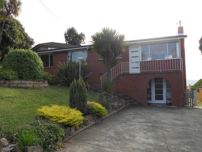 3 Alwyn Road, Lenah Valley TAS 7008