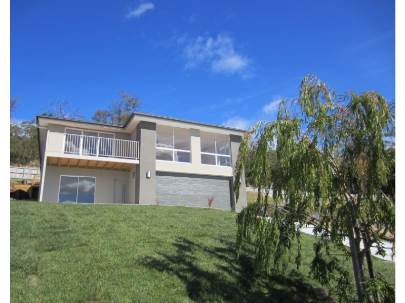 17 Glenfern Street, Howrah TAS 7018