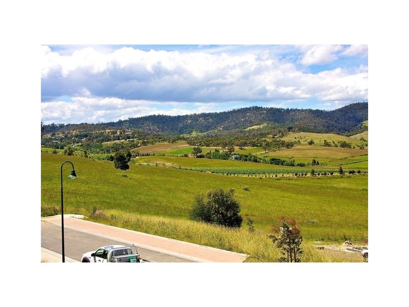 17 Glenfern Street, Howrah TAS 7018