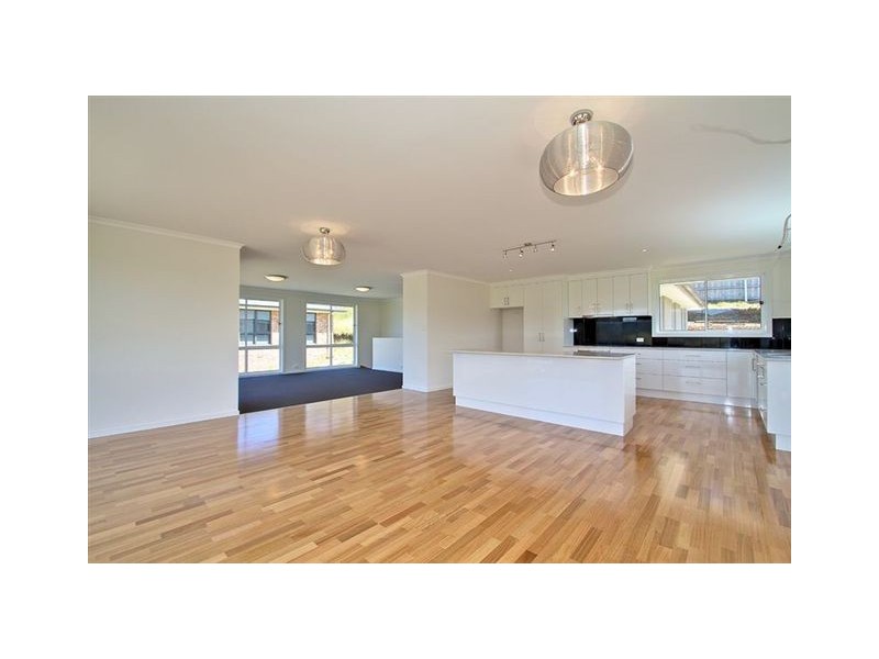 17 Glenfern Street, Howrah TAS 7018