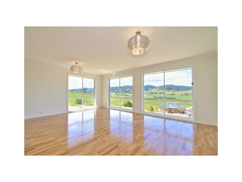 17 Glenfern Street, Howrah TAS 7018