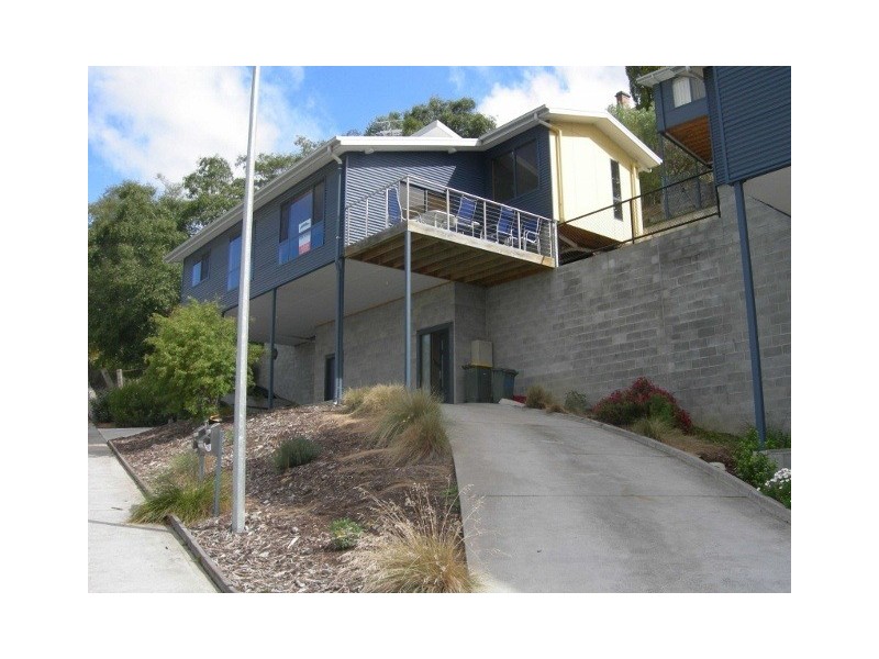 Unit 29/10 Waterworks Road, Dynnyrne TAS 7005