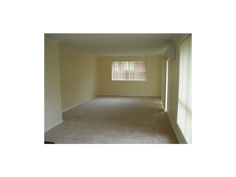 Unit 2/11 Lucas Place, Brighton TAS 7030