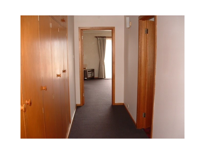 2/28 Bay Road, New Town TAS 7008
