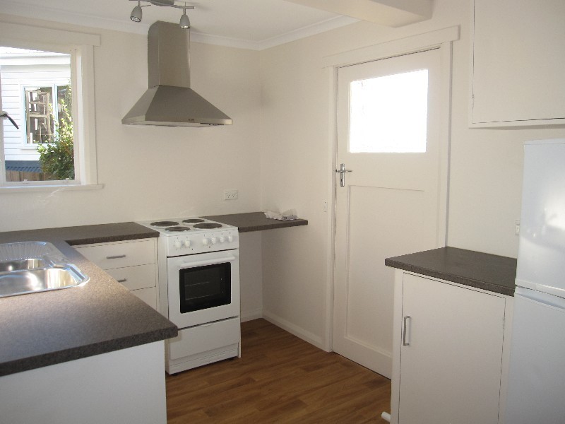 30 MORTIMER AVENUE, Mount Stuart TAS 7000