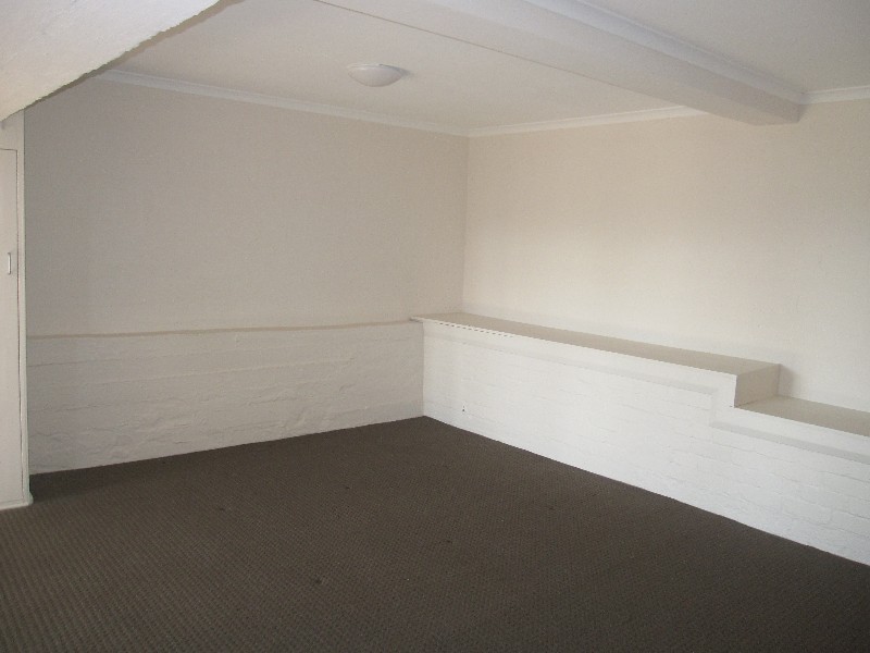 30 MORTIMER AVENUE, Mount Stuart TAS 7000