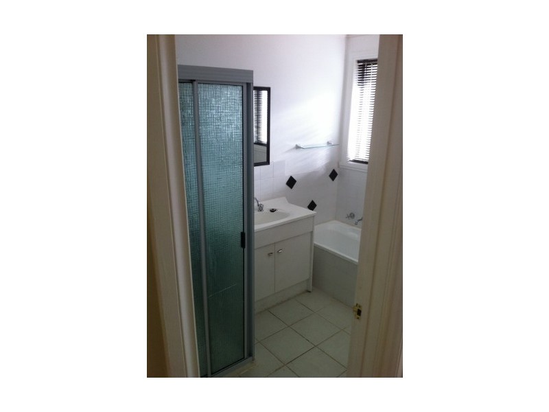 8 Sandstone Place, Old Beach TAS 7017