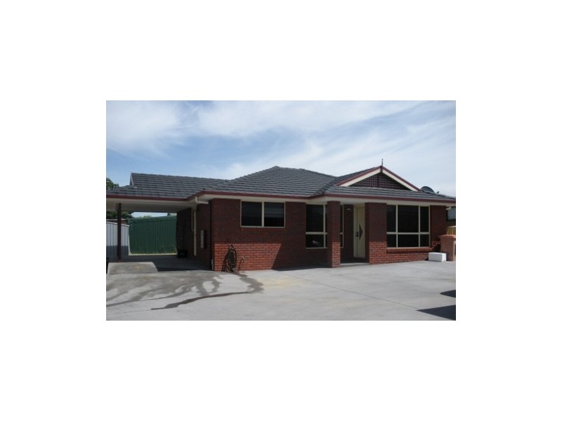 2/12 Madison Avenue, Brighton TAS 7030