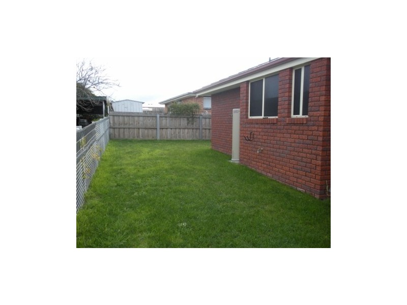 2/12 Madison Avenue, Brighton TAS 7030