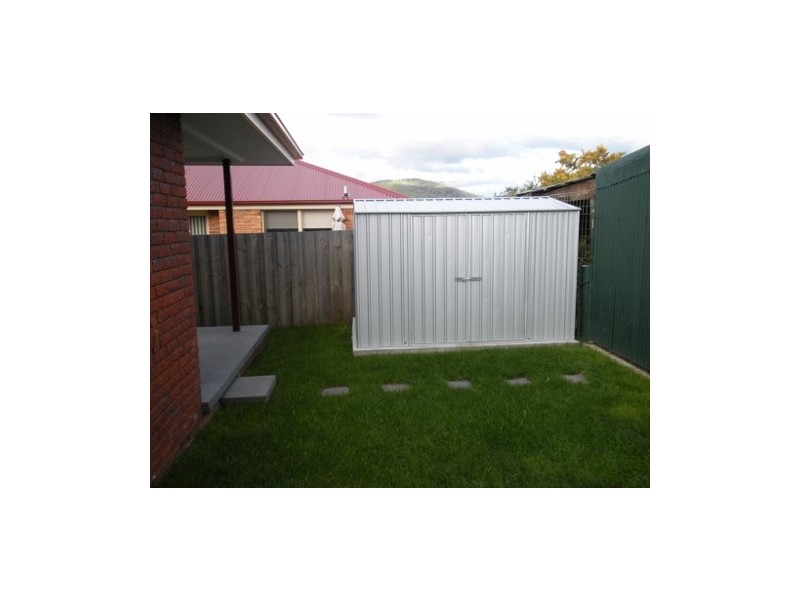 2/12 Madison Avenue, Brighton TAS 7030