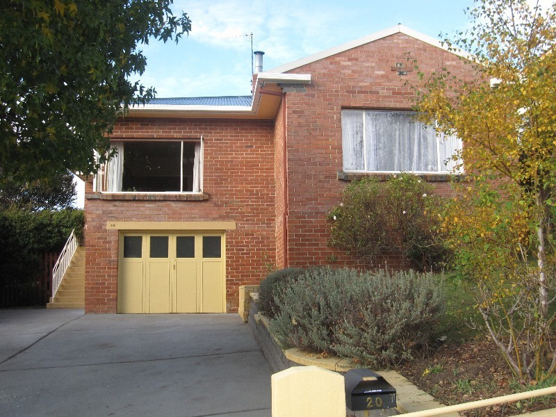 20 EDGE AVENUE, Lenah Valley TAS 7008