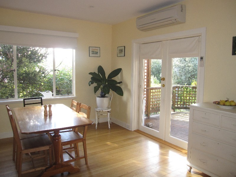 20 EDGE AVENUE, Lenah Valley TAS 7008
