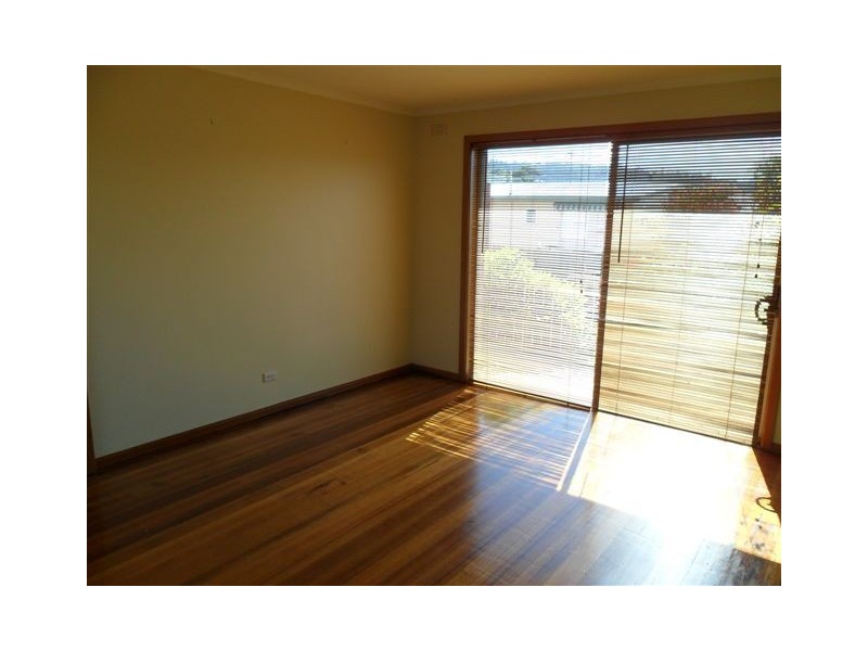 2/21 Dossiter Street, Bellerive TAS 7018