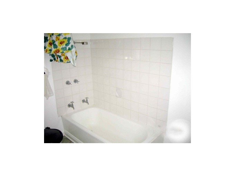 2/13 Hull Street, Glenorchy TAS 7010