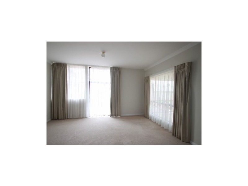 Unit 1/34 Humphrey Street, New Norfolk TAS 7140