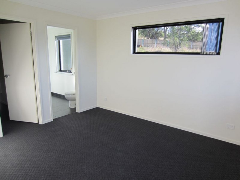 2/68 Hance Road, Howrah TAS 7018
