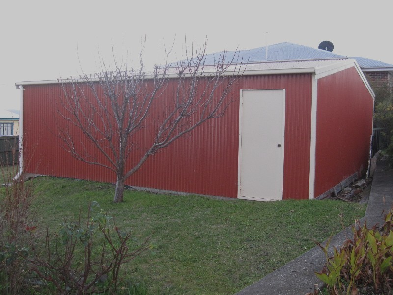 9 TWELFTH AVENUE, West Moonah TAS 7009