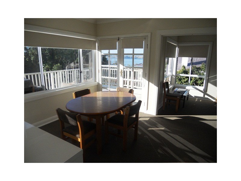 4 Winmarleigh Avenue, Taroona TAS 7053