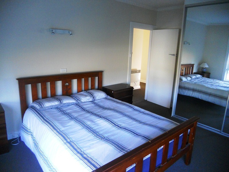 4 Winmarleigh Avenue, Taroona TAS 7053