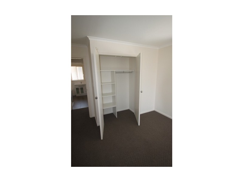 2/16a Burrows Avenue, Brighton TAS 7030