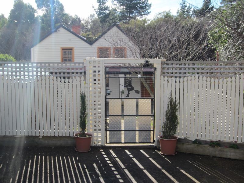 13 Wynyard Street, South Hobart TAS 7004