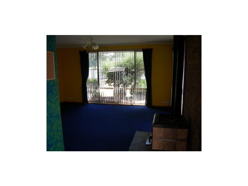 99 Jetty Road, Old Beach TAS 7017