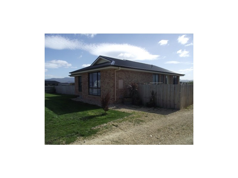 15 Riviera Drive, Old Beach TAS 7017