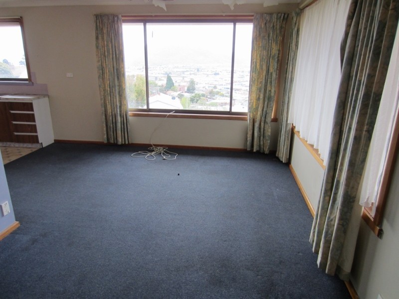 2/19 Walch Avenue, West Moonah TAS 7009