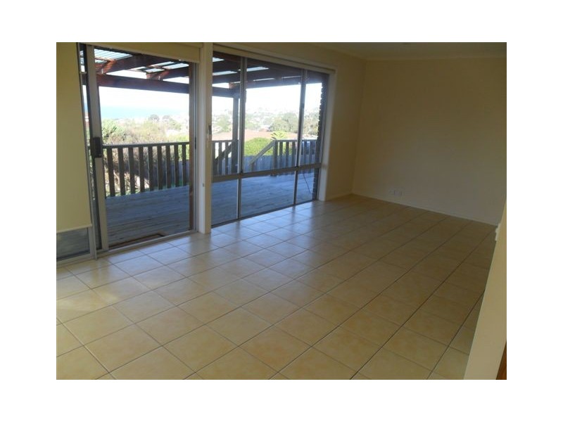 39 Woodlands Drive, Blackmans Bay TAS 7052