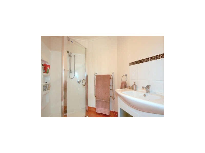 1/176 Derwent Avenue, Lindisfarne TAS 7015