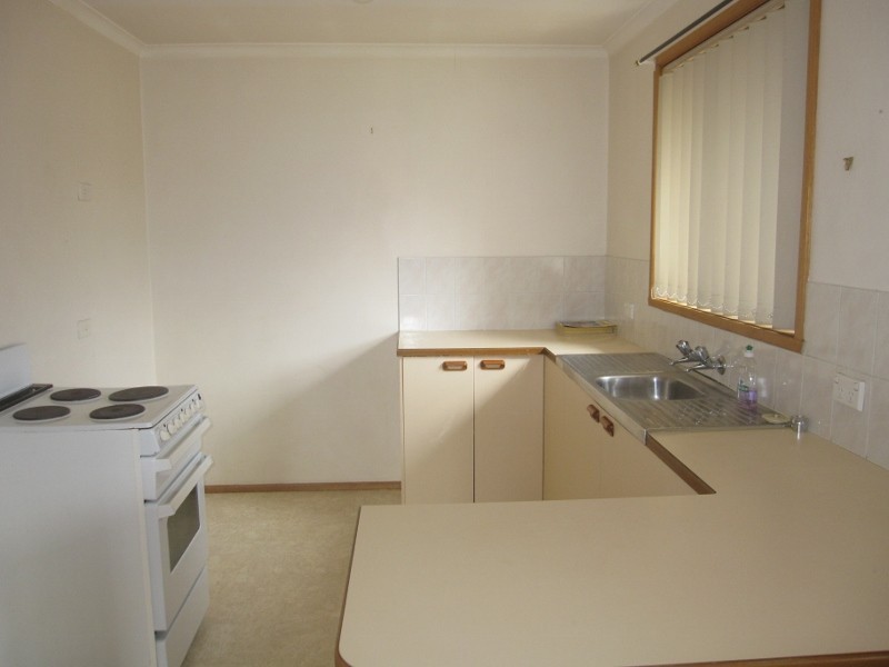 15/23b CADBURY ROAD, Claremont TAS 7011