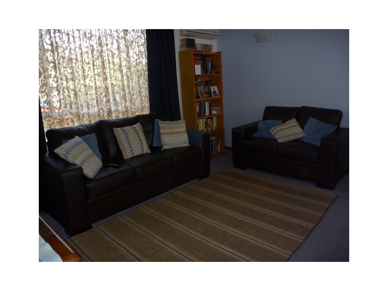 12 HONORA AVE, New Town TAS 7008