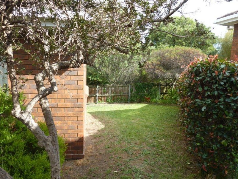 1/77 Carella Street, Howrah TAS 7018