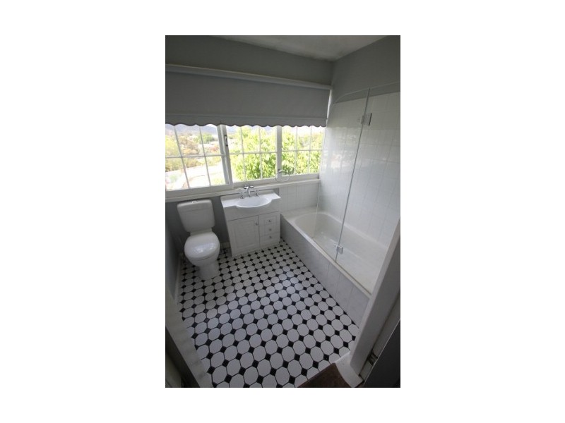 25 Quarry Street, New Norfolk TAS 7140