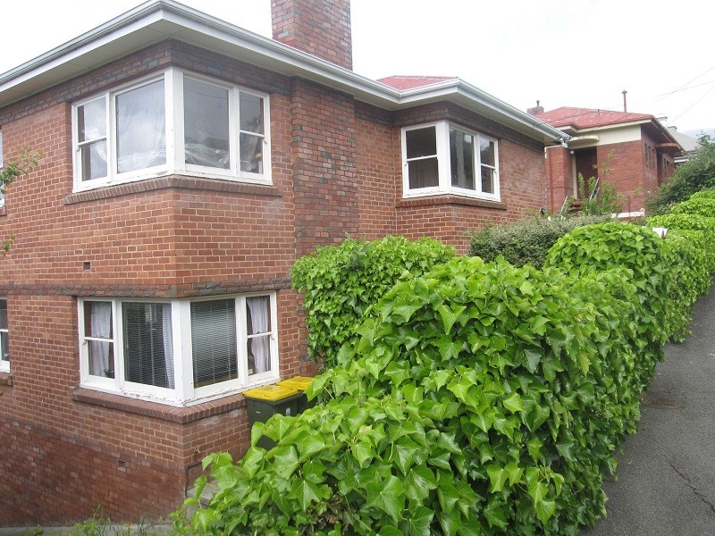 1/274a BATHURST STREET, West Hobart TAS 7000