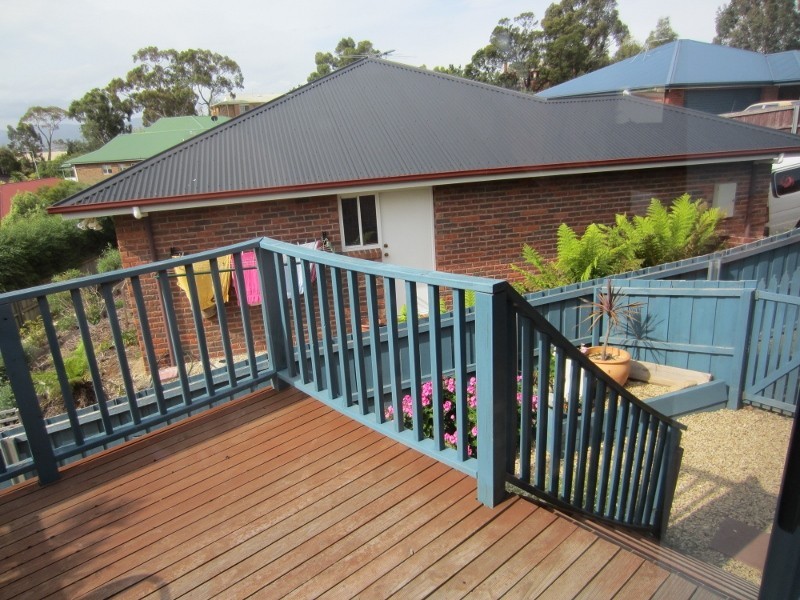 27 Brendan Crescent, Austins Ferry TAS 7011