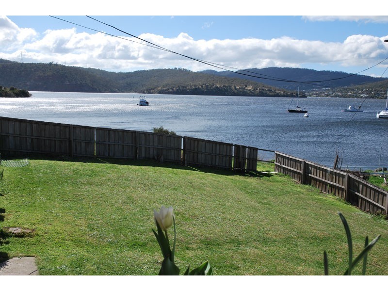 9 Lallaby Road, Lutana TAS 7009