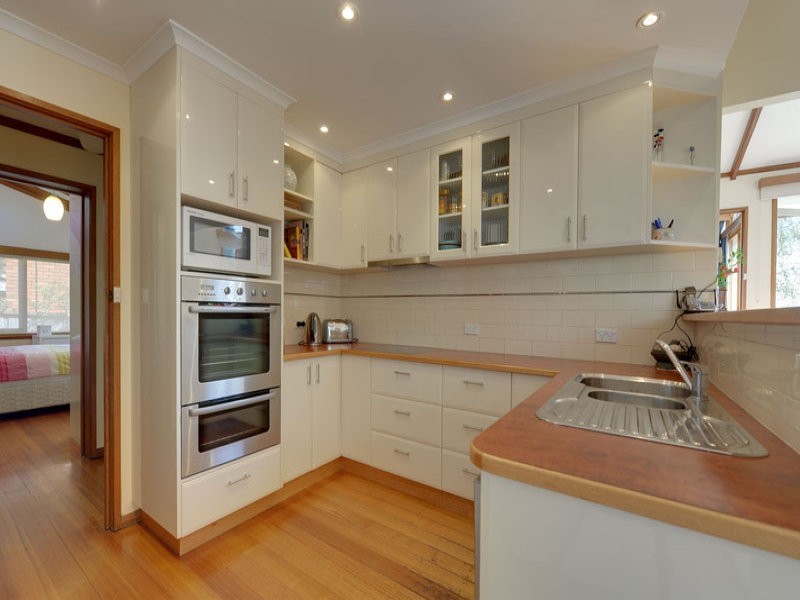 21 Dresden Street, Sandy Bay TAS 7005