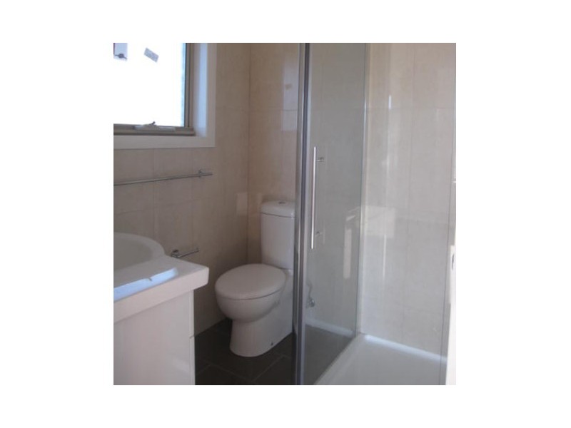 2/1 HANCE ROAD, Howrah TAS 7018