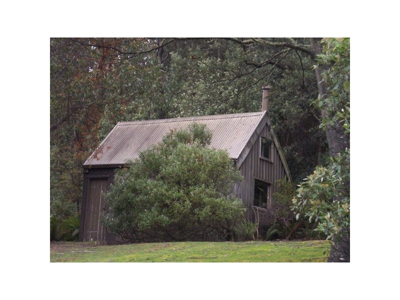 33 Grays Road, Fern Tree TAS 7054