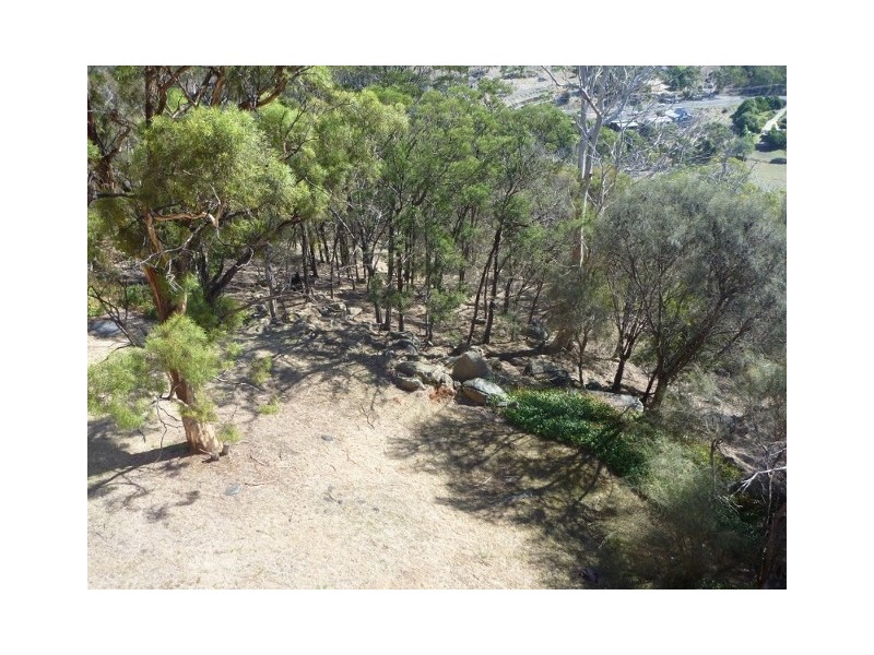 3/5 CASTLEREAGH CRT, Lenah Valley TAS 7008