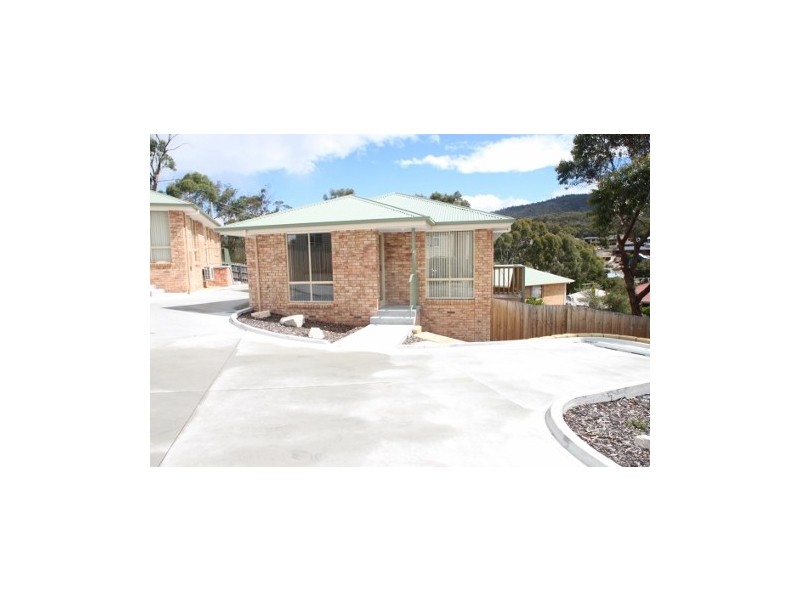 1/25 Spring Street, Claremont TAS 7011