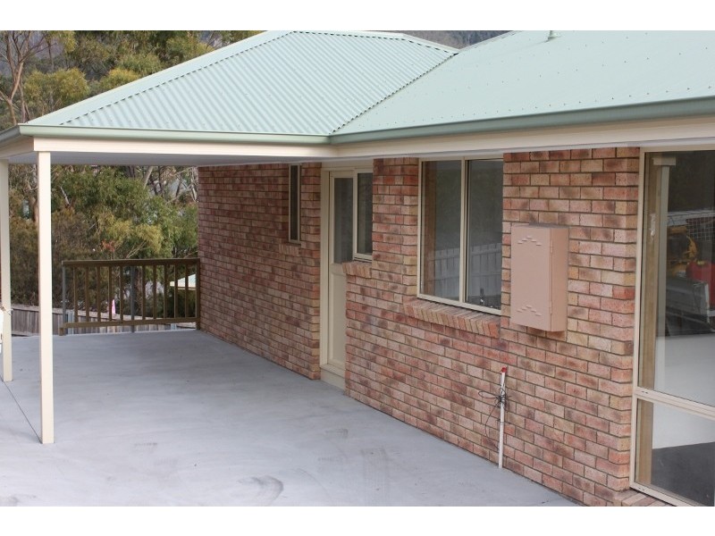 1/25 Spring Street, Claremont TAS 7011