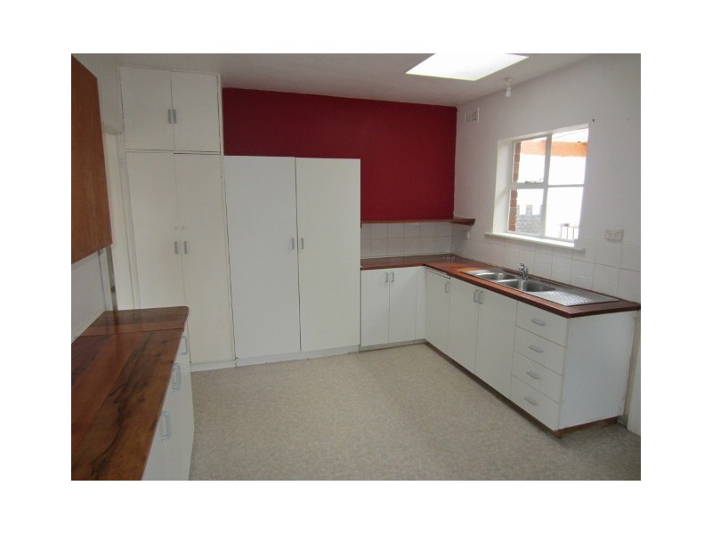 129 CHANNEL HIGHWAY, Kingston TAS 7050