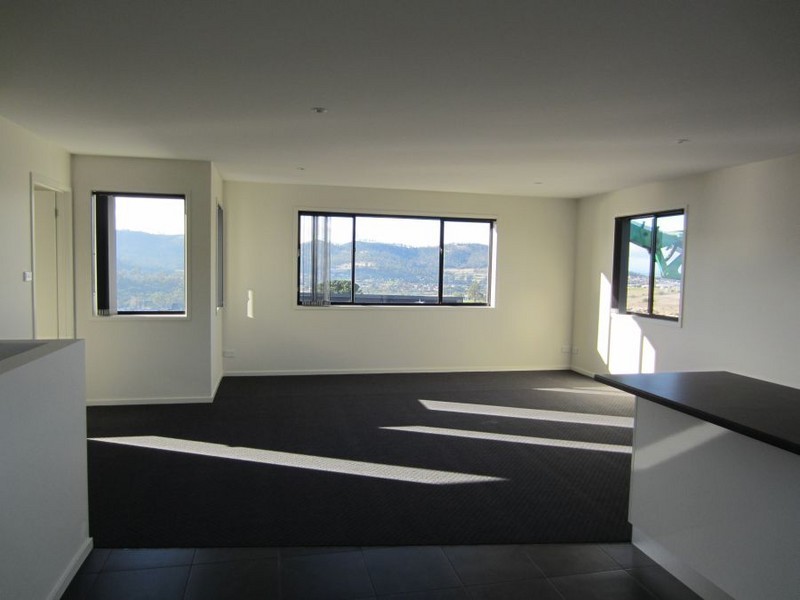 1/68 Hance Road, Howrah TAS 7018