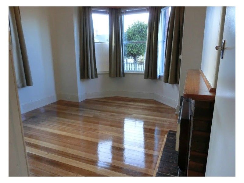 7 Nixon Street, Sandy Bay TAS 7005