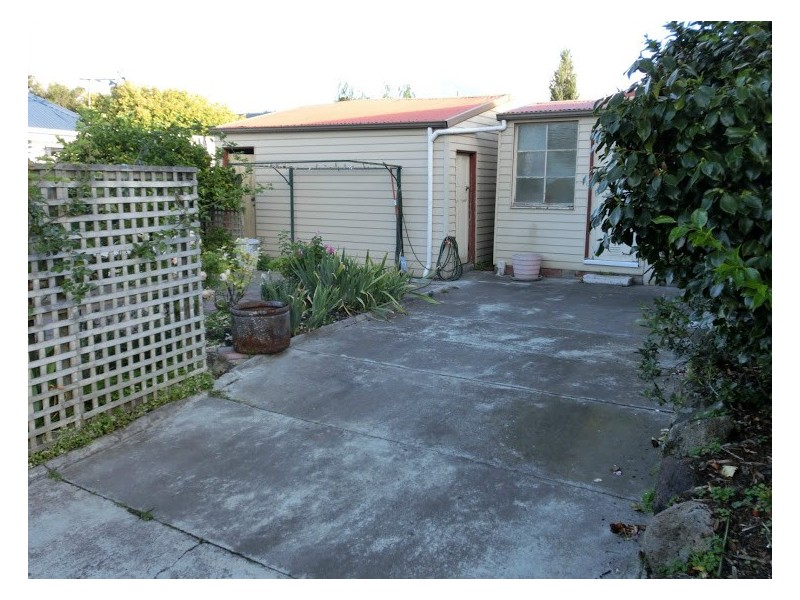 7 Nixon Street, Sandy Bay TAS 7005