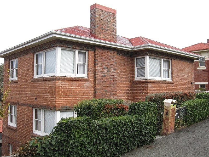 1/274A BATHURST STREET, West Hobart TAS 7000