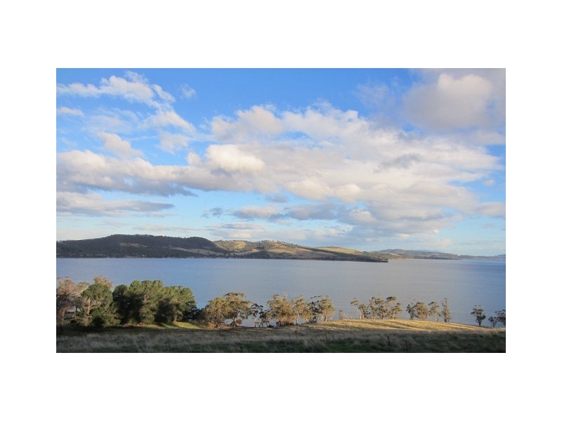 356 Tinderbox Road, Tinderbox TAS 7054