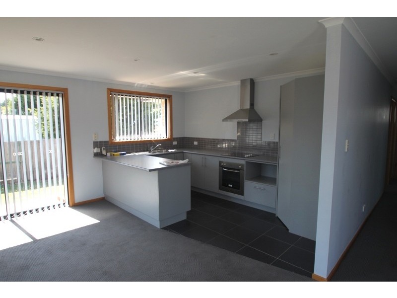 2/44 Jetty Road, Old Beach TAS 7017